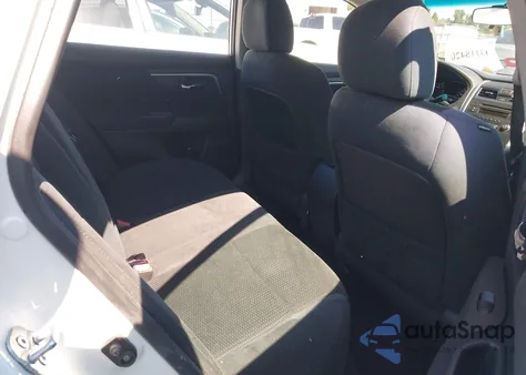 2015 Nissan Altima 2.5 S z USA, uszkodzony, nr VIN 1N4AL3AP8FN332116